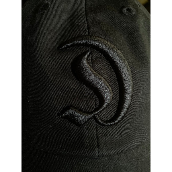 ESSENTIAL CAP BLACK